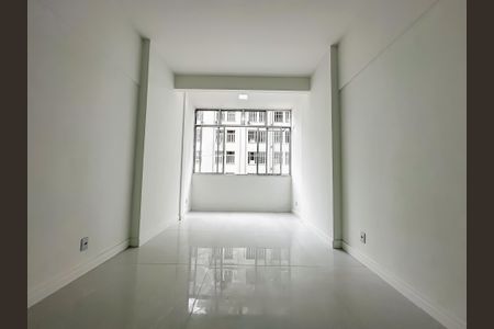 Kitnet/Studio à venda com 1 quarto, 30m² em Centro, Rio de Janeiro