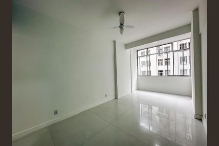 Kitnet/Studio à venda com 1 quarto, 30m² em Centro, Rio de Janeiro