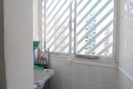 Apartamento para alugar com 68m², 2 quartos e 1 vagaÁrea de Serviço