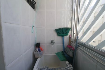 Apartamento para alugar com 68m², 2 quartos e 1 vagaÁrea de Serviço