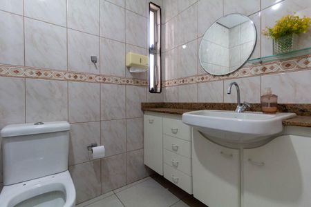 Apartamento à venda com 63m², 3 quartos e 2 vagasBanheiro