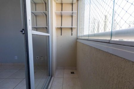 Apartamento à venda com 63m², 3 quartos e 2 vagasVaranda