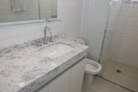 Apartamento à venda com 55m², 1 quarto e 1 vagaBanheiro