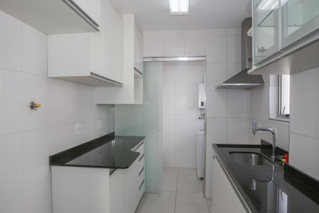 Apartamento à venda com 55m², 1 quarto e 1 vagaCozinha e Área de Serviço