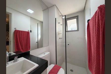 Banheiro  de kitnet/studio para alugar com 1 quarto, 44m² em Vila Cordeiro, São Paulo