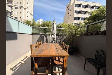 Varanda do studio de kitnet/studio para alugar com 1 quarto, 44m² em Vila Cordeiro, São Paulo
