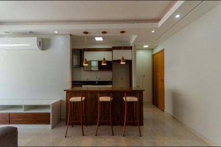 Apartamento à venda com 64m², 2 quartos e 2 vagasSala