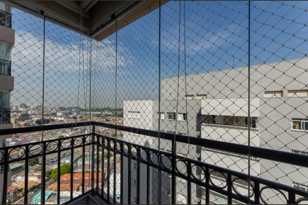 Apartamento à venda com 64m², 2 quartos e 2 vagasSala - Varanda