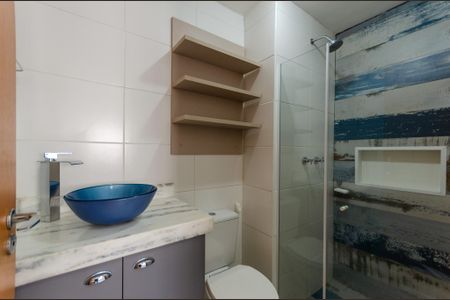 Apartamento à venda com 64m², 2 quartos e 2 vagasSuíte -Banheiro