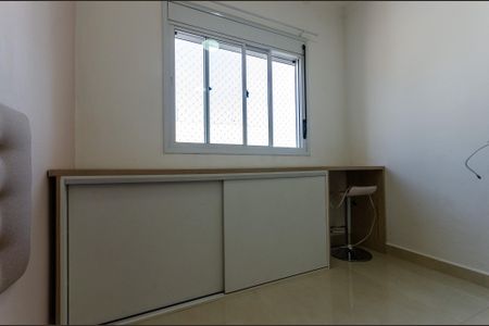 Apartamento à venda com 64m², 2 quartos e 2 vagasSuíte