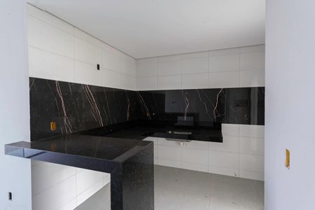 Casa à venda com 130m², 3 quartos e 2 vagasCozinha