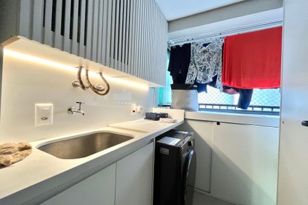 Apartamento à venda com 106m², 3 quartos e 2 vagasÁrea de Serviço