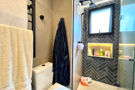 Apartamento à venda com 106m², 3 quartos e 2 vagasBanheiro da Suíte