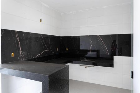 Casa à venda com 192m², 3 quartos e 2 vagasCozinha