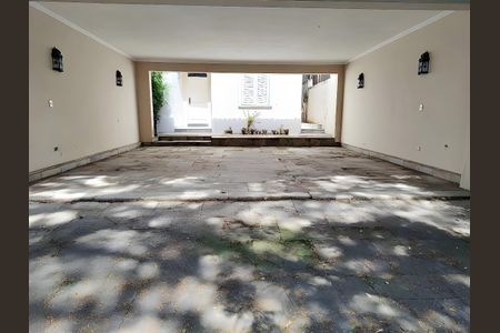 Casa para alugar com 482m², 4 quartos e 6 vagasÁrea comum