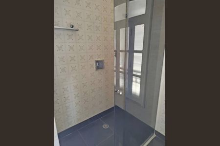 Casa para alugar com 482m², 4 quartos e 6 vagasBanheiro