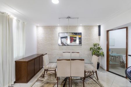 Casa de condomínio à venda com 160m², 3 quartos e 2 vagasSala/Cozinha