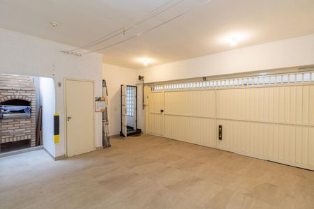 Casa de condomínio à venda com 160m², 3 quartos e 2 vagasGaragem