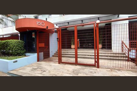 Apartamento para alugar com 75m², 2 quartos e 2 vagas Apartamento para alugar com 75m², 2 quartos e 2 vagasFachada