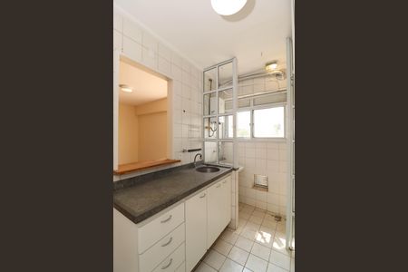 Apartamento para alugar com 75m², 2 quartos e 2 vagas Apartamento para alugar com 75m², 2 quartos e 2 vagasCozinha