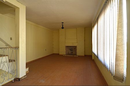 Casa para alugar com 239m², 4 quartos e 2 vagasÁrea comum - Salão de festas 2