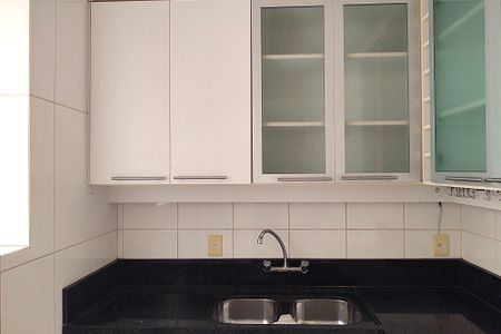 Casa para alugar com 239m², 4 quartos e 2 vagasCozinha