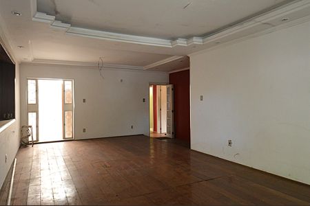 Sala de casa para alugar com 4 quartos, 239m² em Petrópolis, Porto Alegre