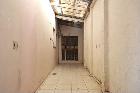 Casa para alugar com 239m², 4 quartos e 2 vagasCorredor Lateral