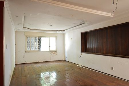 Sala de casa para alugar com 4 quartos, 239m² em Petrópolis, Porto Alegre