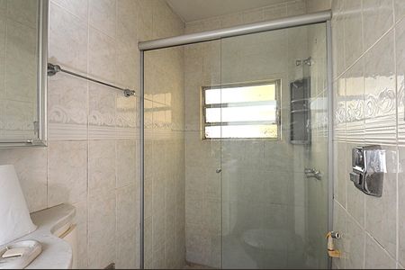 Casa para alugar com 239m², 4 quartos e 2 vagasBanheiro da Suíte