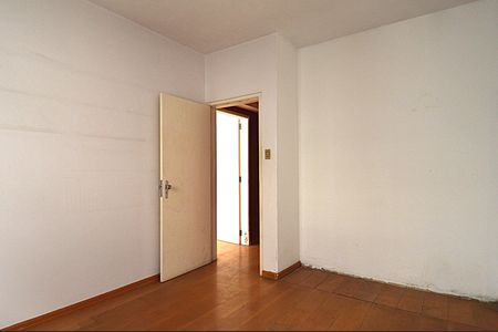 Casa para alugar com 239m², 4 quartos e 2 vagasQuarto 