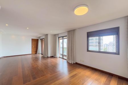 Sala de apartamento à venda com 3 quartos, 131m² em Jardim Vila Mariana, São Paulo