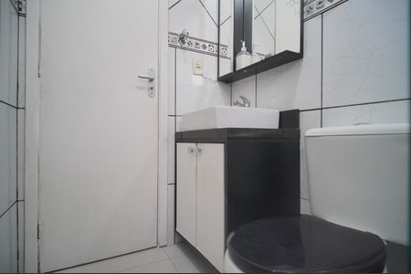 Casa à venda com 144m², 3 quartos e 2 vagasBanheiro