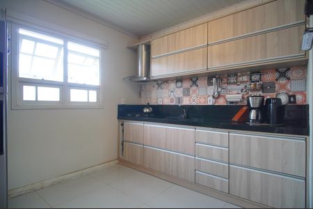 Casa à venda com 144m², 3 quartos e 2 vagasCozinha