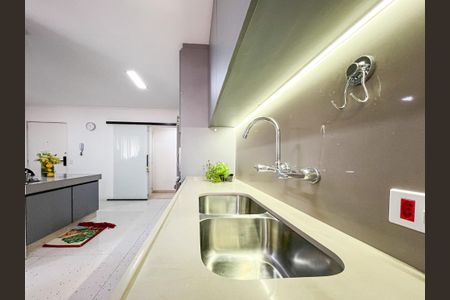 Apartamento à venda com 153m², 3 quartos e 1 vagaCozinha