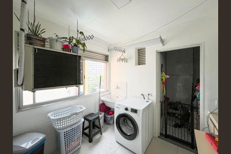 Apartamento à venda com 153m², 3 quartos e 1 vagaÁrea de Serviço