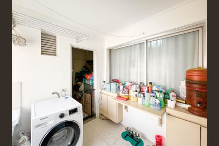 Apartamento à venda com 153m², 3 quartos e 1 vagaÁrea de Serviço