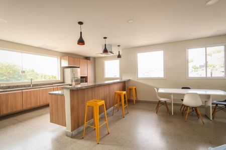 Apartamento à venda com 49m², 2 quartos e 1 vaga Apartamento à venda com 49m², 2 quartos e 1 vagaÁrea comum - Salão de festas Gourmet