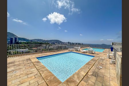 Apartamento para alugar com 97m², 2 quartos e 1 vaga Apartamento para alugar com 97m², 2 quartos e 1 vagaÁrea comum - Piscina