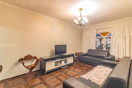 Casa à venda com 4 quartos, 250m² em Parque Jabaquara, São Paulo