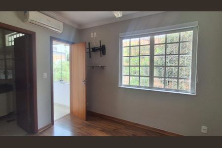 Foto 08 de casa à venda com 3 quartos, 140m² em Castelo, Belo Horizonte
