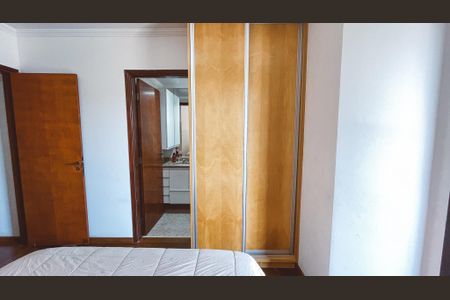 Apartamento à venda com 119m², 4 quartos e 2 vagasQuarto Suíte