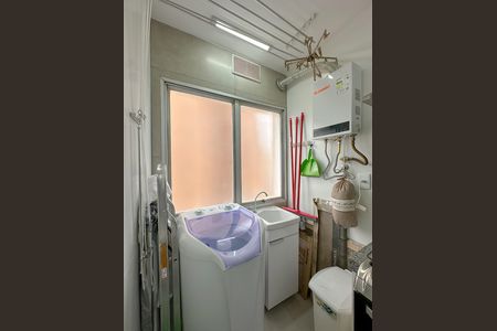 Apartamento à venda com 65m², 2 quartos e 1 vaga Apartamento à venda com 65m², 2 quartos e 1 vagaÁrea de Serviço