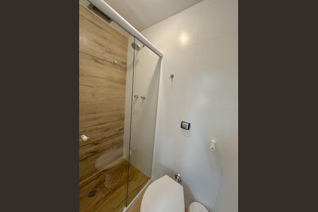 Apartamento à venda com 65m², 2 quartos e 1 vaga Apartamento à venda com 65m², 2 quartos e 1 vagaBanheiro 2
