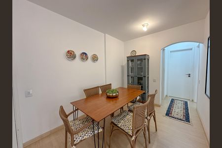 Apartamento à venda com 65m², 2 quartos e 1 vaga Apartamento à venda com 65m², 2 quartos e 1 vagaSala