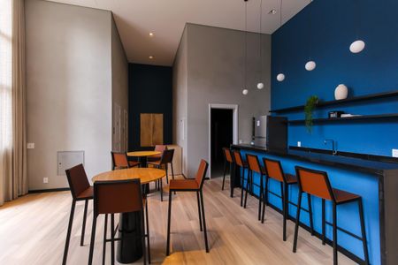 Apartamento para alugar com 30m², 1 quarto e sem vaga Apartamento para alugar com 30m², 1 quarto e sem vagaÁrea comum - Salão de festas