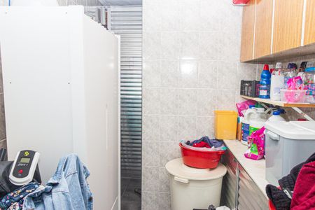 Casa à venda com 250m², 3 quartos e 2 vagasLavanderia