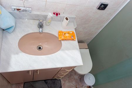 Casa à venda com 250m², 3 quartos e 2 vagasBanheiro