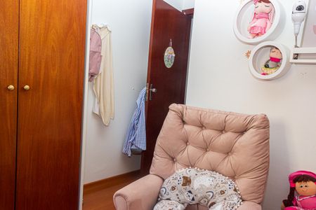 Casa à venda com 250m², 3 quartos e 2 vagasQuarto 2