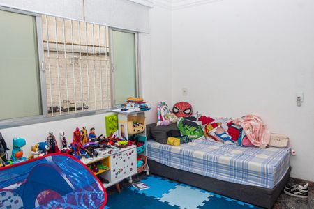 Casa à venda com 250m², 3 quartos e 2 vagasSala 2